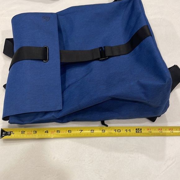 Kiwee Square Backpack - Picture 13 of 15